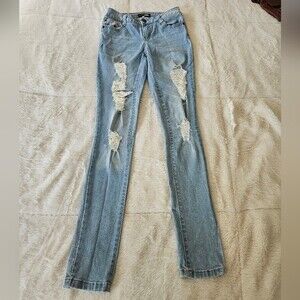 Juniors: Fashion Nova Distressed Jeans. Size 1